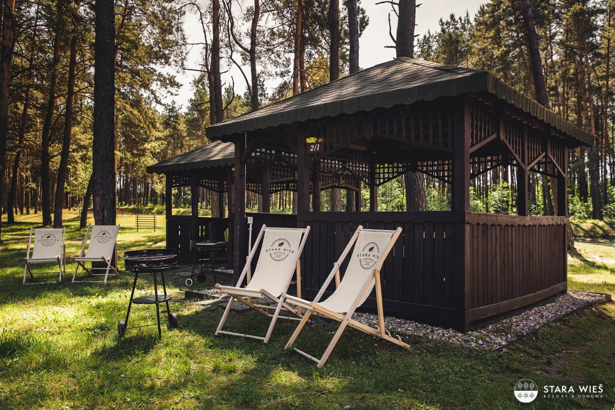 Resort Stara Wies Zalecze Male Exterior photo